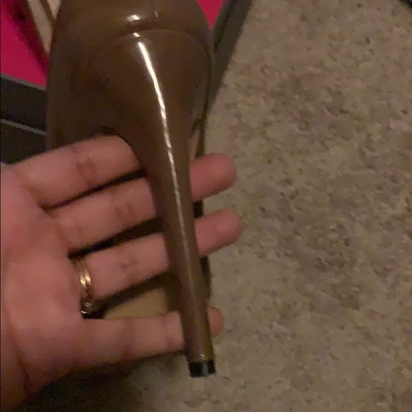 Vince Camuto women’s heels - Picture 4 of 4